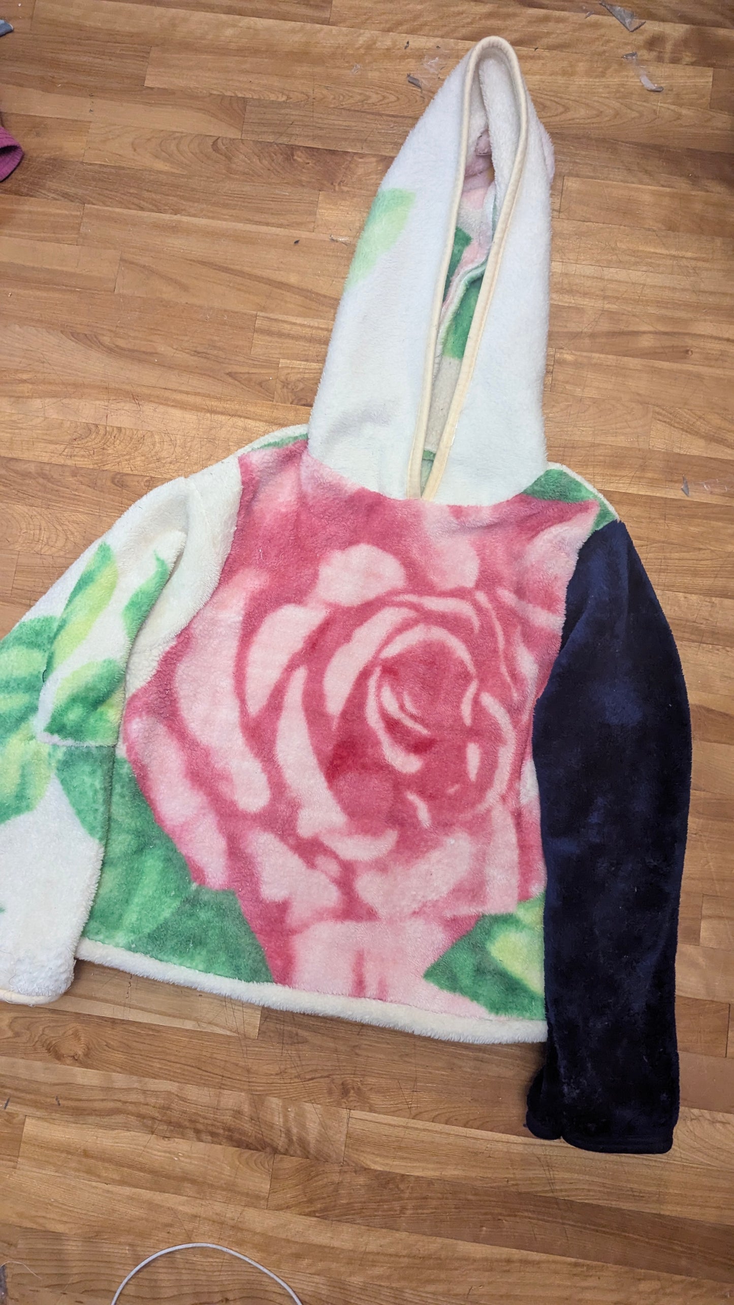 Hoodie « Rose 🌹 », XL