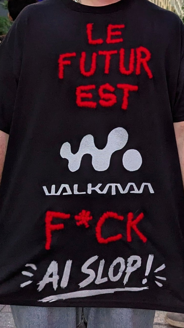T-shirt « Le futur est WM », XL