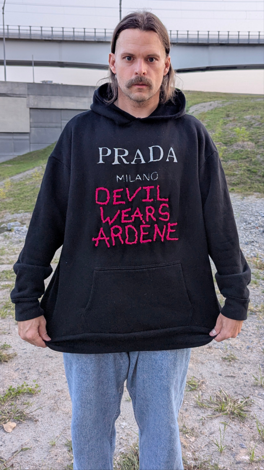 Hoodie « Devil Wears », LARGE